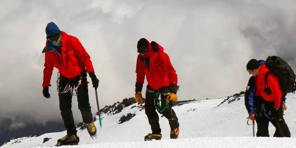 Alpinisme dans les Pyr&eacute;n&eacute;es avec un guide de haute montagne