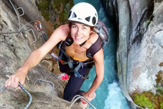 Via ferrata au Pont Napoléon autour de Luz Saint Sauveur ou à Coumély près de Gavarnie.